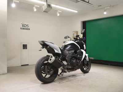 Kawasaki Z750 2010