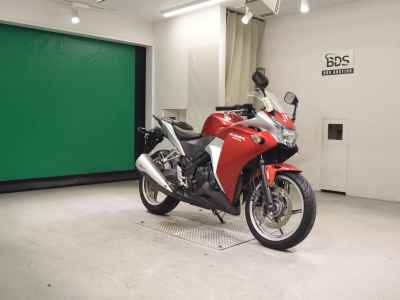 Honda CBR250R 2011