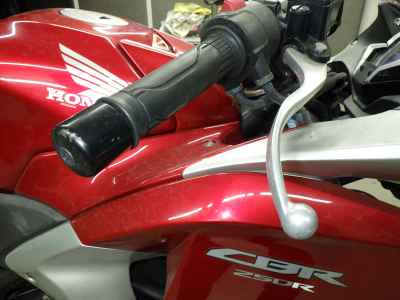 Honda CBR250R 2011