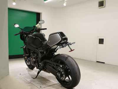 Yamaha XSR900 2024