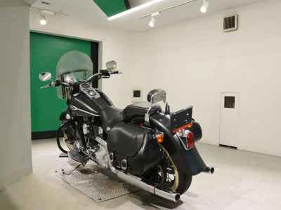 Harley-Davidson Heritage Springer FLSTSC1450 2006