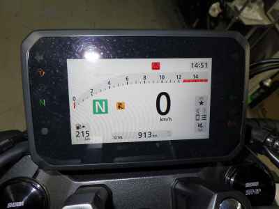 Honda CB650R E-Clutch 2025