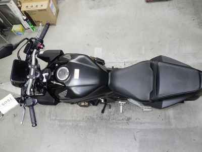 Honda CB650R E-Clutch 2025