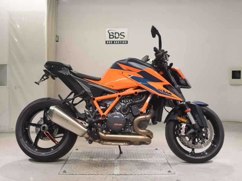 KTM 1290 Super Duke R 2021