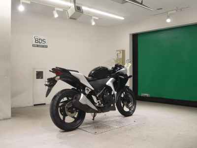 Honda CBR250R