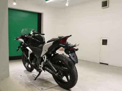 Honda CBR250R