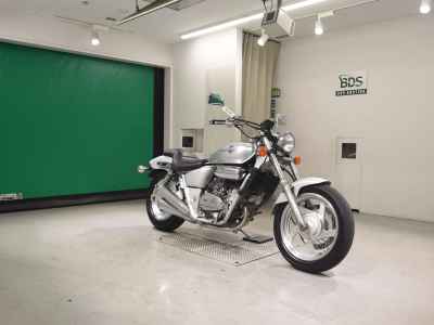 Honda Magna 250