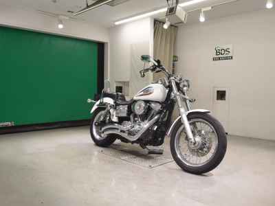 Harley-Davidson Super Glide FXDI1450 2005