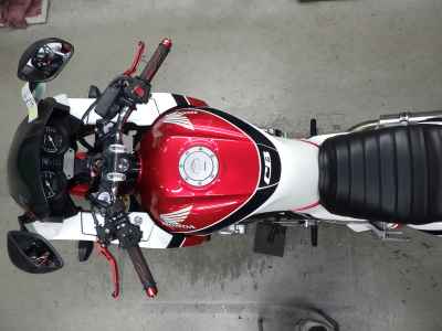 Honda CB400SFV 2010