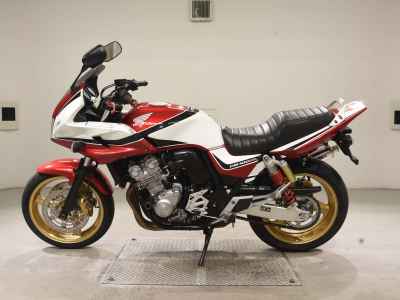 Honda CB400SFV 2010