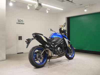 Suzuki GSX-S1000 2022