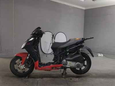 Aprilia Sportcity Cube 250 2011