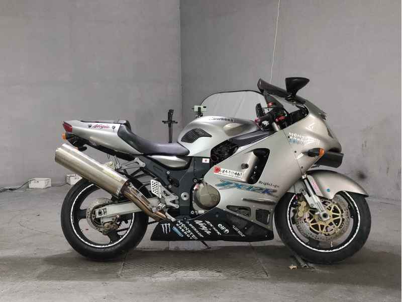 Kawasaki Ninja ZX-12R