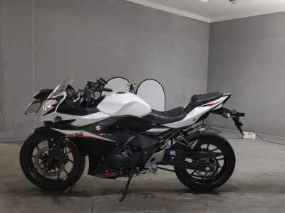 Suzuki GSX250R