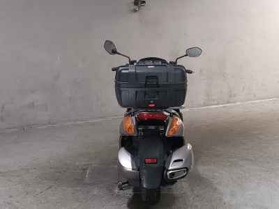 Suzuki Gemma 250