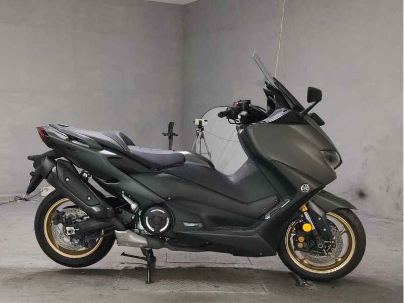 Yamaha TMAX 560 2021