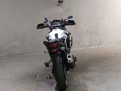 Suzuki V-Strom 650 XT 2024