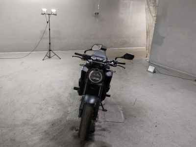 Honda CB650R 2023