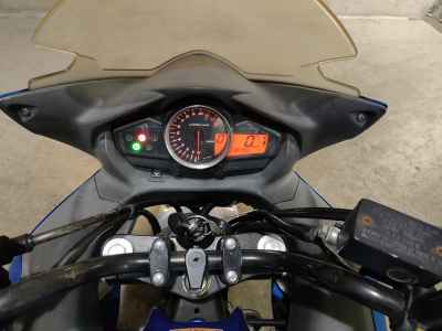 Suzuki GSR250F