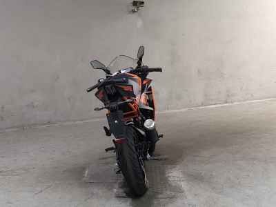 KTM RC 390 2022