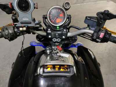 Yamaha V-Max 1200 2010