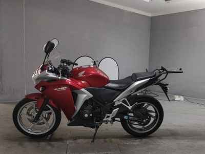 Honda CBR250R 2011