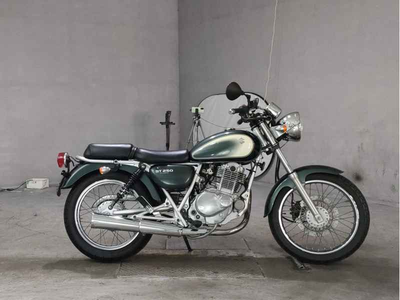 Suzuki ST250E