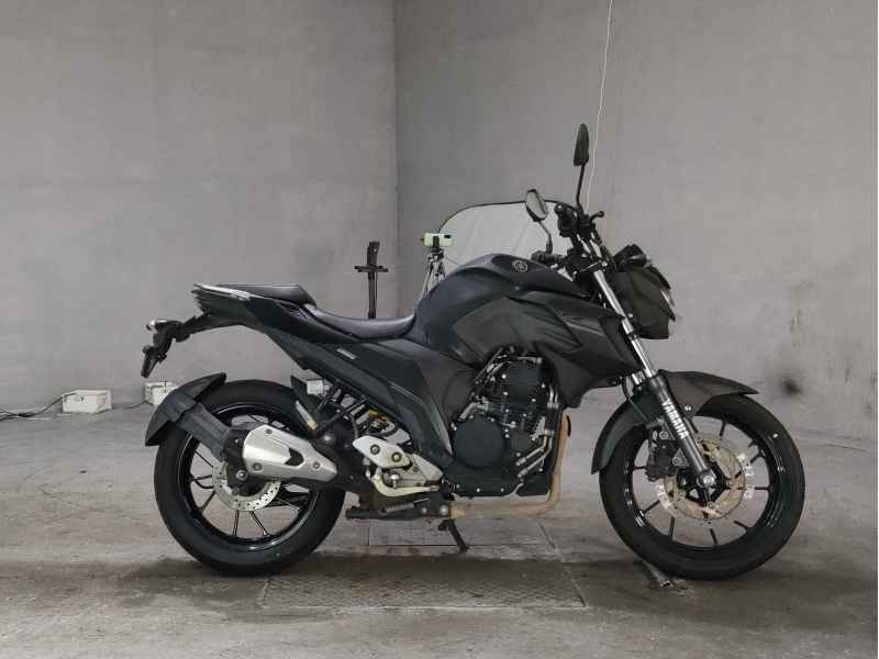 Yamaha FZ25 2017