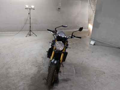 Kawasaki Z900RS SE 2024