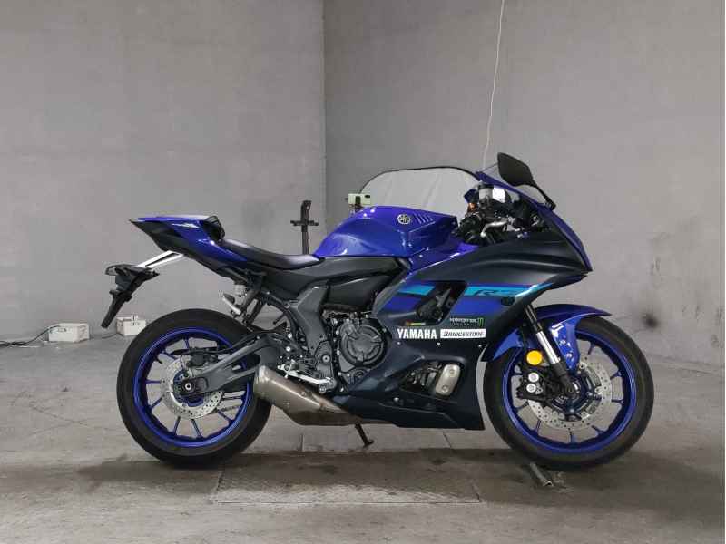 Yamaha YZF-R7 2025