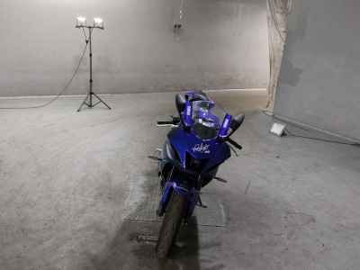 Yamaha YZF-R7 2025