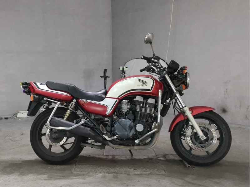 Honda CB750 Training