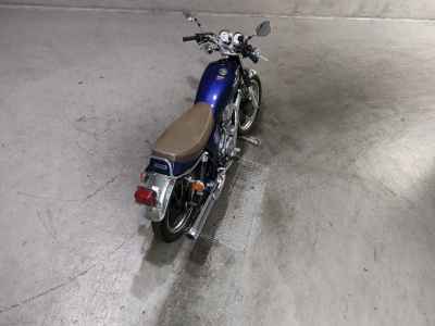 Yamaha SR400 2021