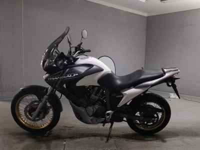 Honda Transalp 700 2015