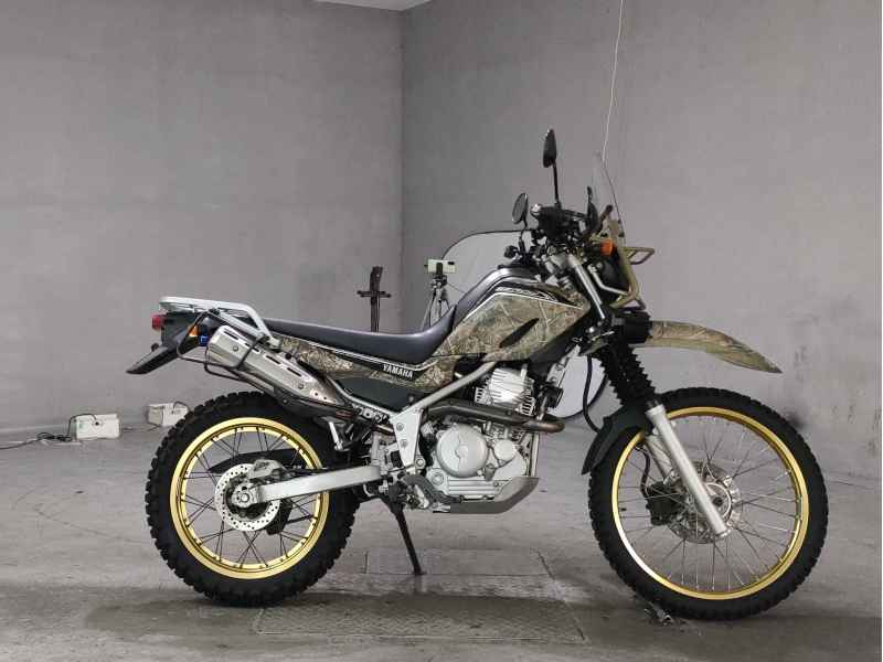 Yamaha XT250 Serow
