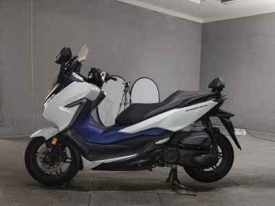 Honda Forza 2018
