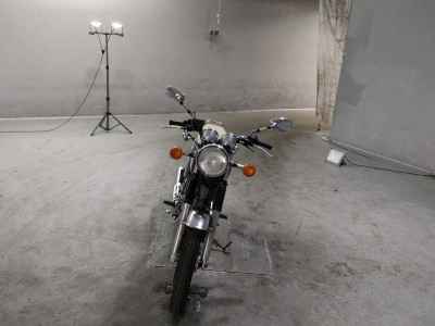 Yamaha SR400 2013