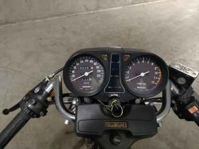 Suzuki GS750