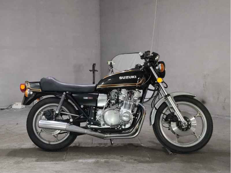 Suzuki GS750