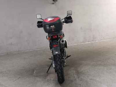 Suzuki Djebel 250XC