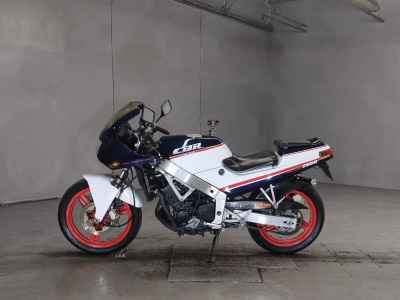 Honda CBR250R