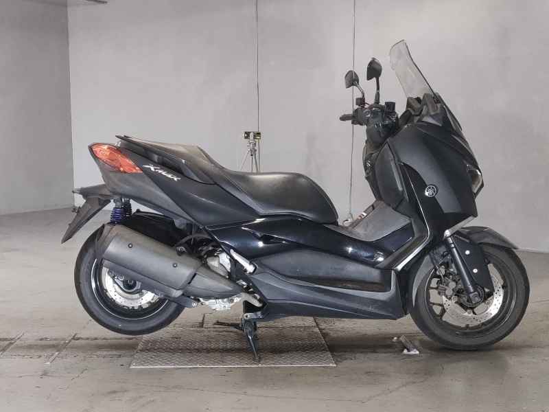 Yamaha XMAX 250