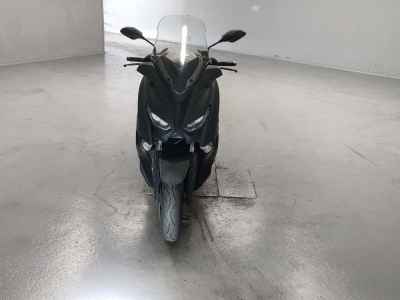 Yamaha XMAX 250