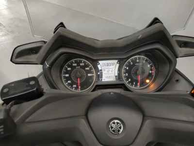 Yamaha XMAX 250