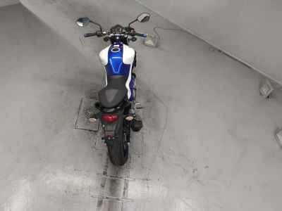Suzuki Gladius SFV400 2012