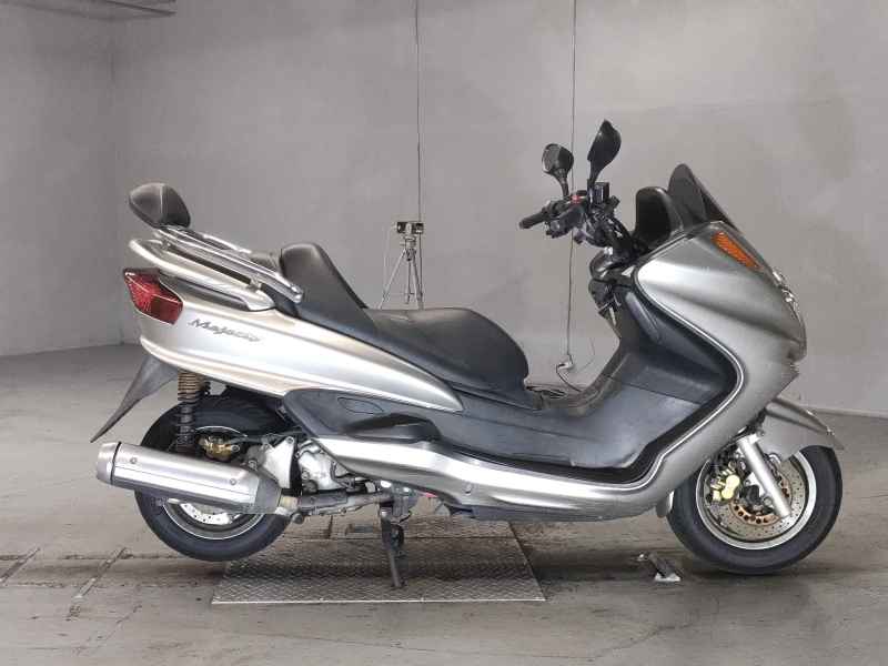 Yamaha Majesty 250