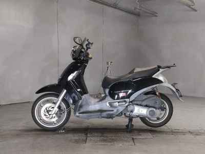 Aprilia Scarabeo 250 2006