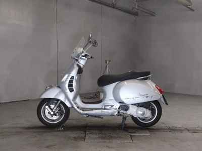 Vespa GTS 250