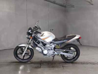 Honda VTR250