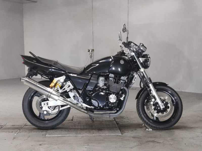 Yamaha XJR400 2007